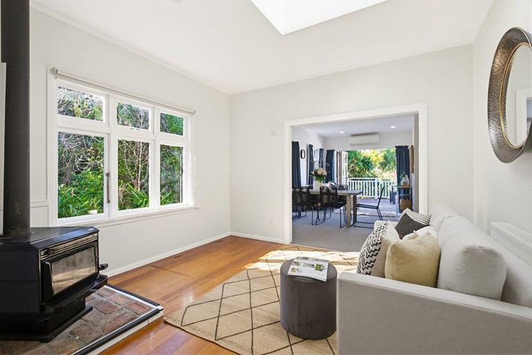 Photo of property in 23 Rothsay Road, Ngaio, Wellington, 6035