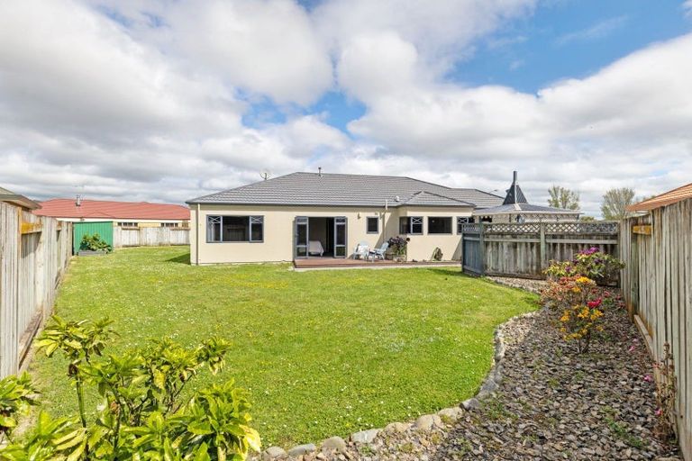 Photo of property in 37 Madison Avenue, Milson, Palmerston North, 4414