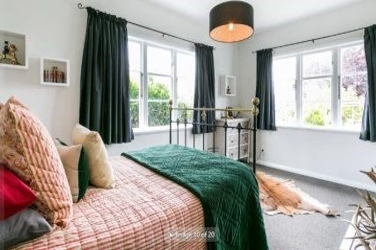Photo of property in 35 Nuffield Avenue, Marewa, Napier, 4110