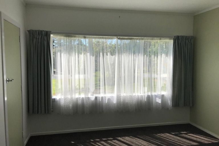 Photo of property in 35 Kauri Road, Whenuapai, Auckland, 0618
