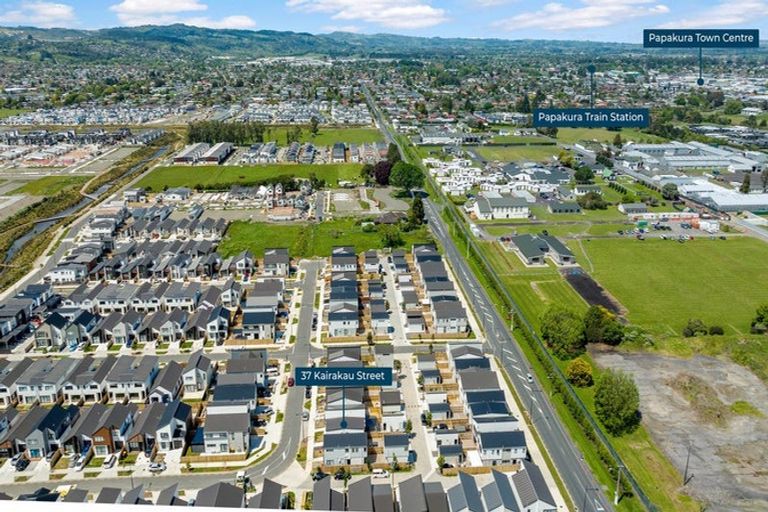 Photo of property in 37 Kairakau Street, Papakura, 2110