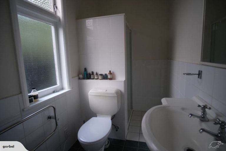 Photo of property in 14a U5 Glenmore Street, Thorndon, Wellington, 6011