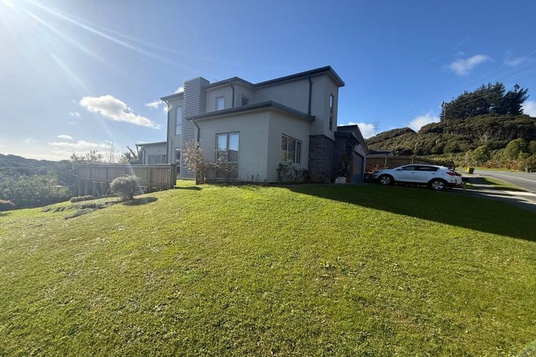 Photo of property in 118 Navigation Drive, Whitby, Porirua, 5024