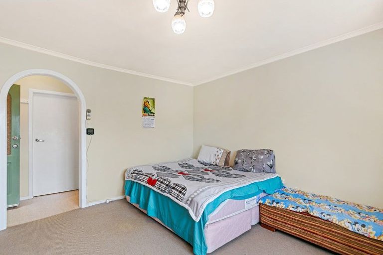 Photo of property in 84 Rolleston Street, Mount Cook, Wellington, 6021