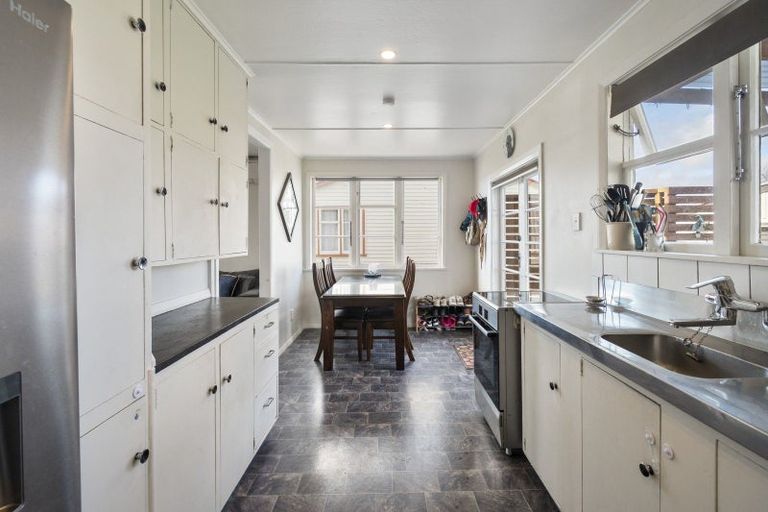 Photo of property in 34 Taylor Avenue, Feilding, 4702