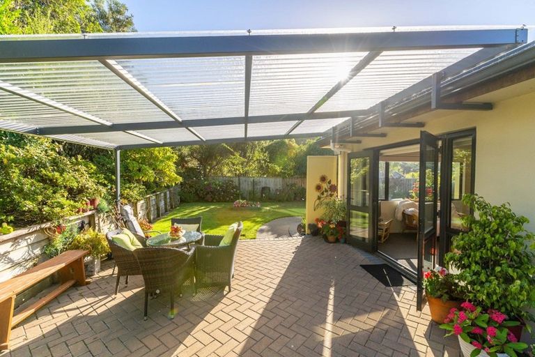 Photo of property in 4 Gybe Place, Whitby, Porirua, 5024