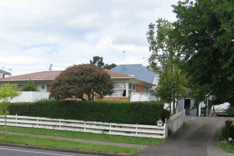 Photo of property in 2/162 Gossamer Drive, Pakuranga Heights, Auckland, 2010