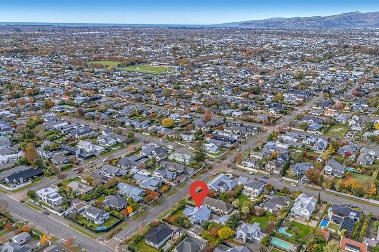 Photo of property in 73 Bretts Road, St Albans, Christchurch, 8052