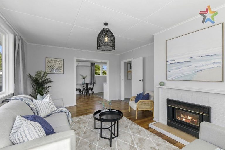 Photo of property in 32 Ngata Grove, Trentham, Upper Hutt, 5018