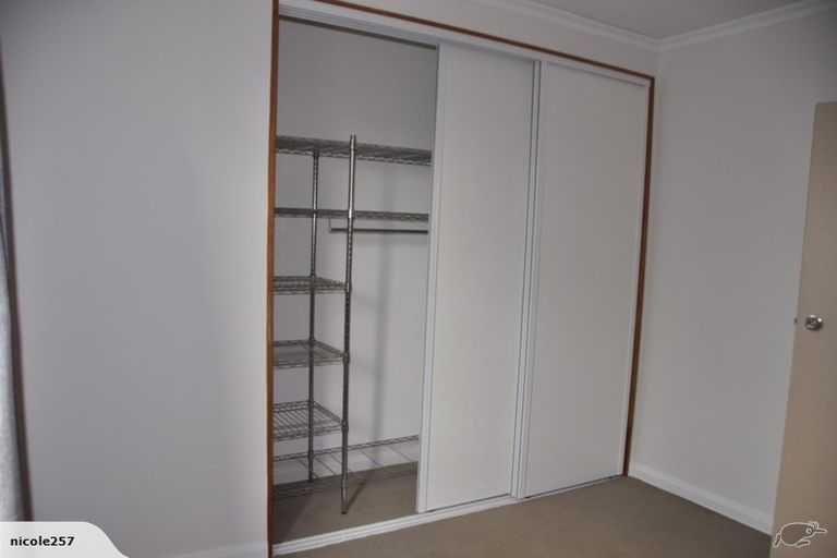 Photo of property in 129 Kia Ora Road, Beach Haven, Auckland, 0626