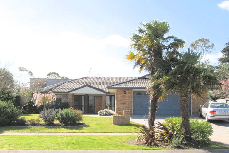 Photo of property in 18 Santa Barbara Drive, Papamoa Beach, Papamoa, 3118