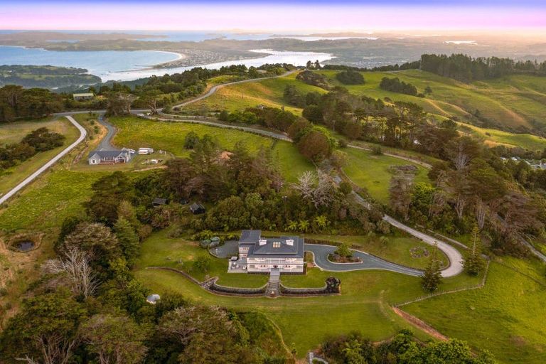 Photo of property in 140 Rodney Road, Whangateau, Warkworth, 0985