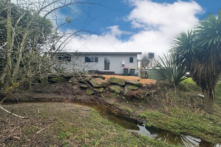 Photo of property in 3 Goodwin Street, Waihola, Milton, 9073