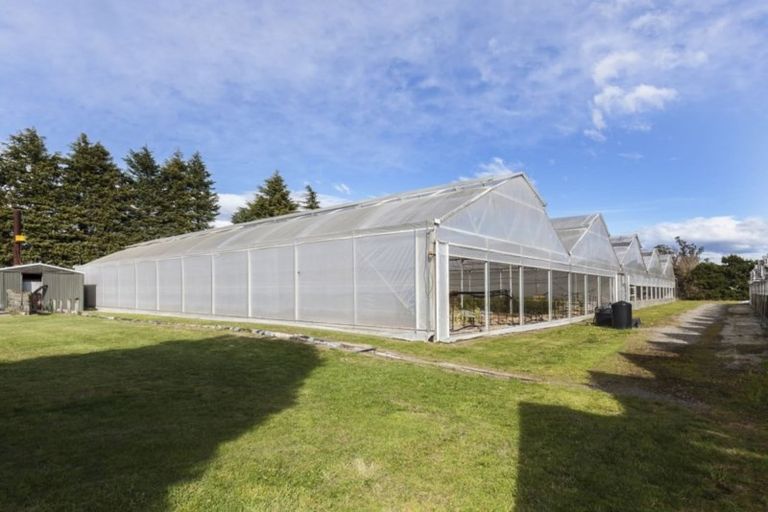 Photo of property in 39 Golf Links Road, Rangiora, 7473