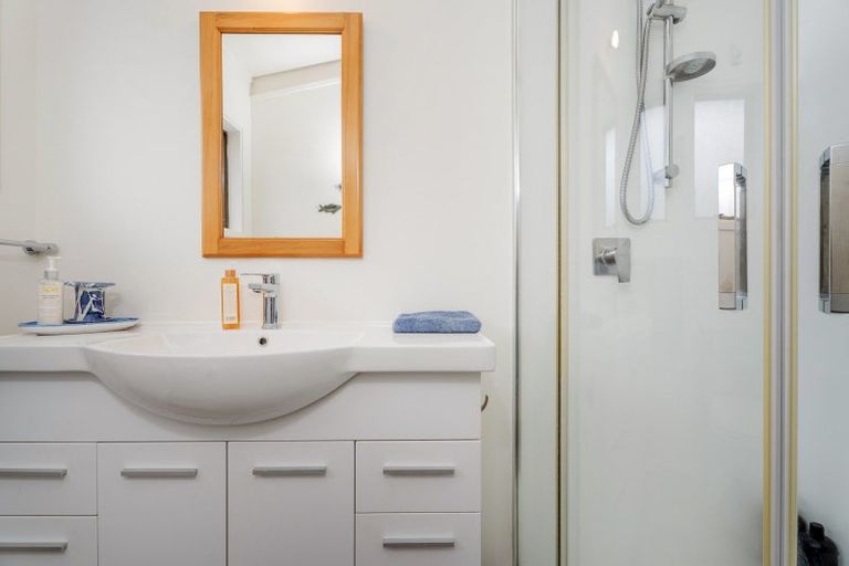 Photo of property in 9 Pauanui Beach Road, Pauanui, Hikuai, 3579