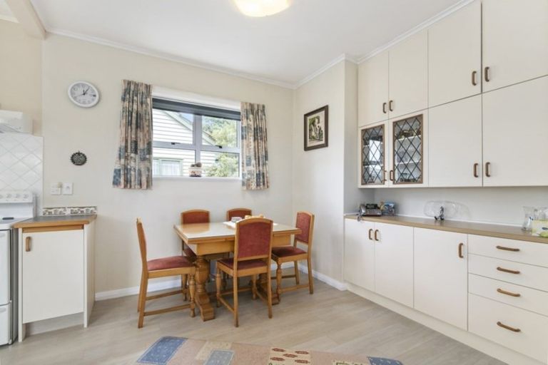 Photo of property in 18 Jutland Street, Waterloo, Lower Hutt, 5011