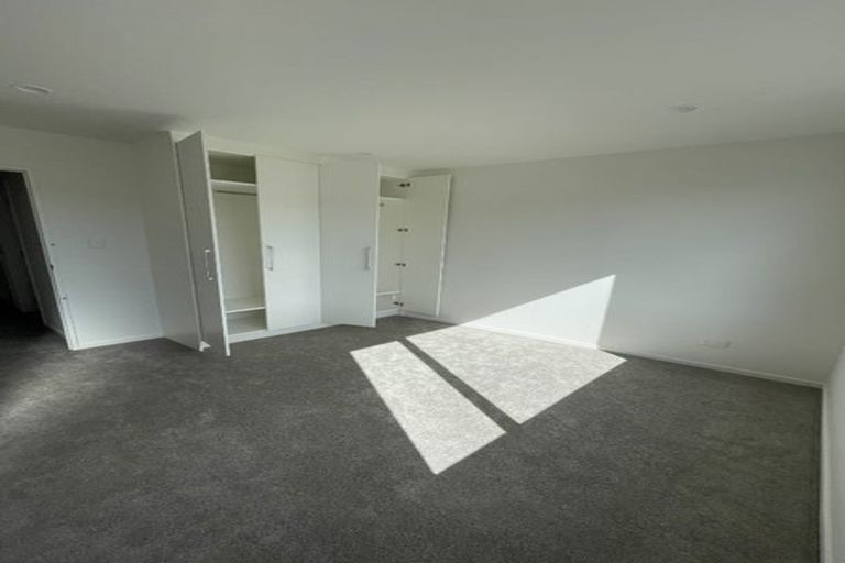 Photo of property in 19a Poruru Close, Papakura, 2110