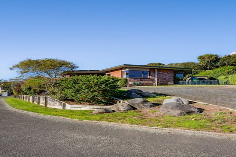 Photo of property in 23f Veale Road, Frankleigh Park, New Plymouth, 4310