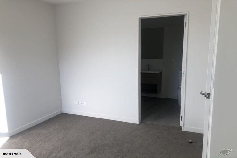 Photo of property in 124u3 Britomart Street, Berhampore, Wellington, 6023