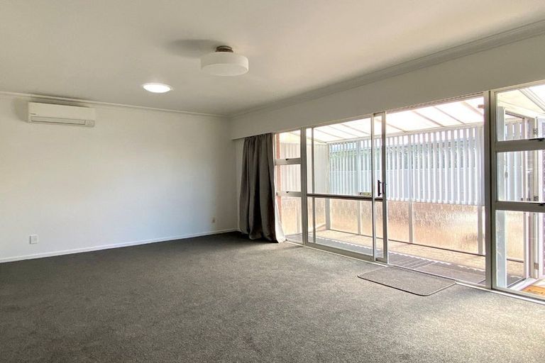 Photo of property in 19 Tupaea Place, Otumoetai, Tauranga, 3110
