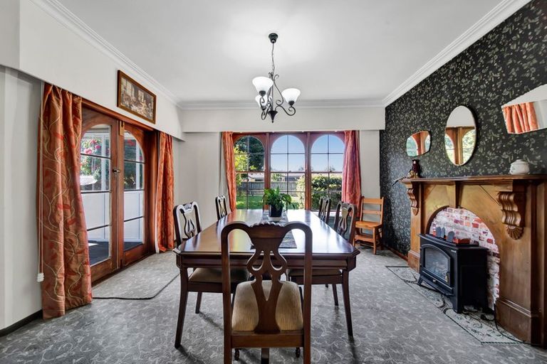 Photo of property in 62 Manawapou Road, Hawera, 4610