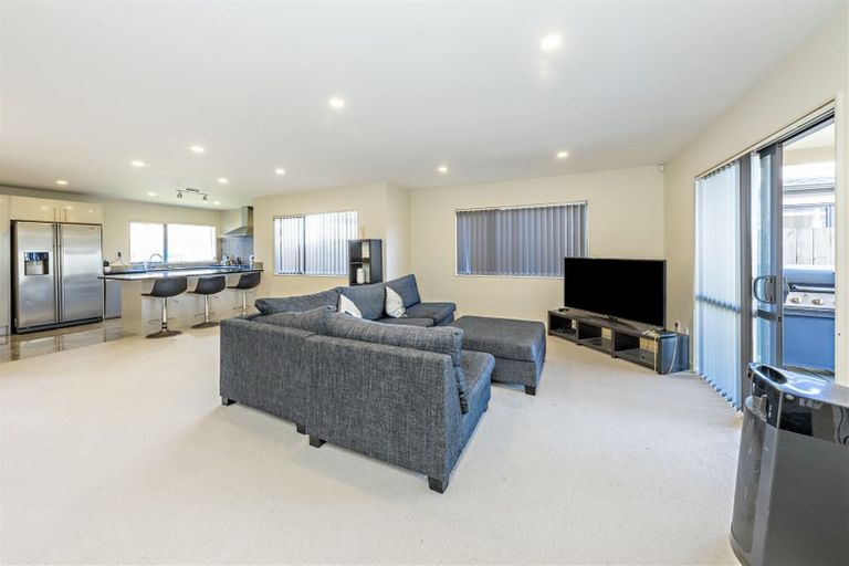Photo of property in 30 Pate Crescent, Favona, Auckland, 2024