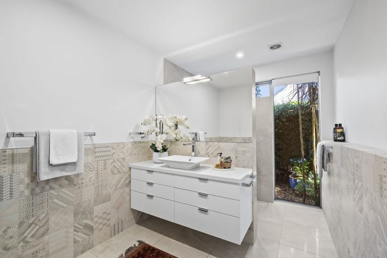 Photo of property in 7 Kotare Street, Fendalton, Christchurch, 8041