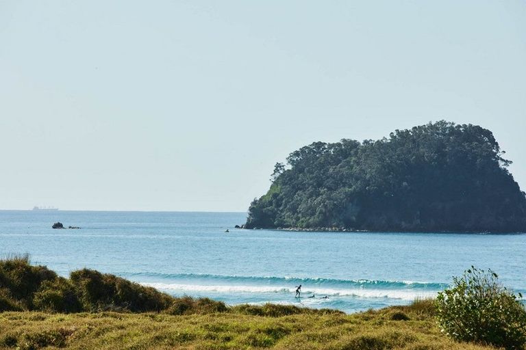 Photo of property in 135 Marine Parade, Mount Maunganui, 3116