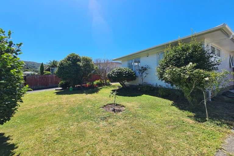 Photo of property in 32 Mohaka Street, Wainuiomata, Lower Hutt, 5014