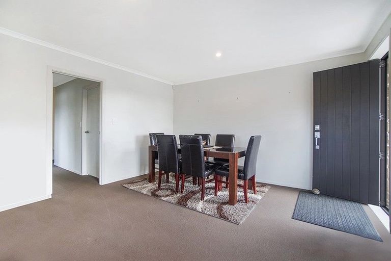 Photo of property in 7a Mcgowan Rise, Tuakau, 2121