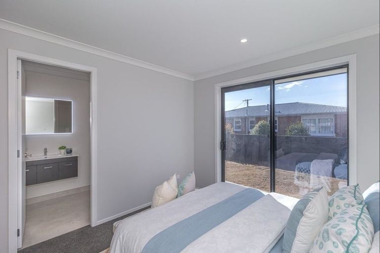 Photo of property in 83a Winchester Street, Levin, 5510