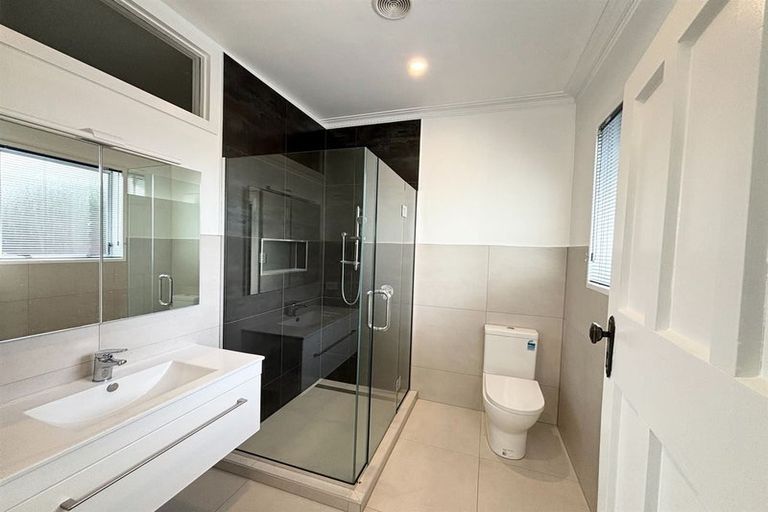 Photo of property in 15 Ngaio Street, Saint Martins, Christchurch, 8022