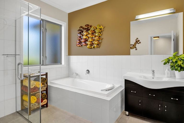 Photo of property in 355 Ngawhini Road, Hawera, 4674