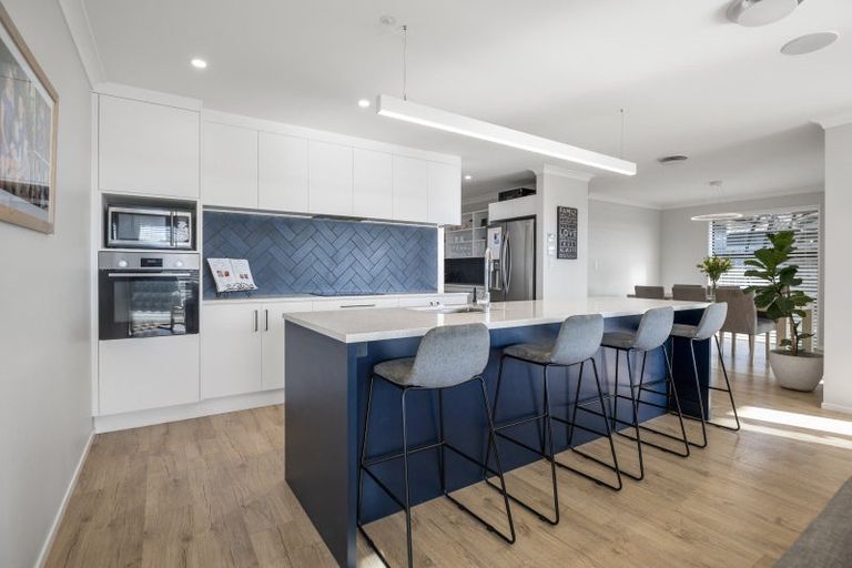 Photo of property in 57 Lisle Farm Drive, Pukekohe, 2120