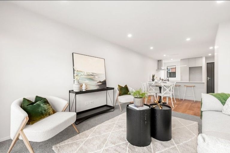 Photo of property in 22c Palmer Crescent, Silverstream, Upper Hutt, 5019