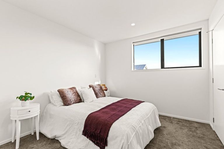 Photo of property in 12/231 Marine Parade, New Brighton, Christchurch, 8061