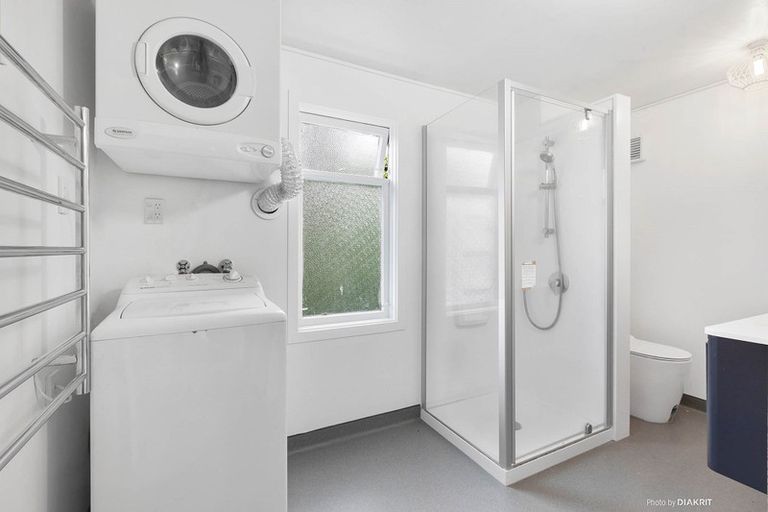 Photo of property in 61c Mortimer Terrace, Brooklyn, Wellington, 6021