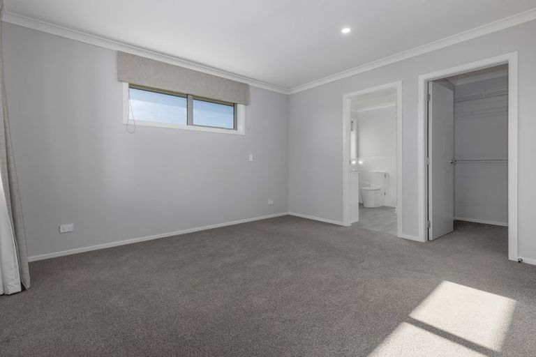 Photo of property in 168 Karuhiruhi Street, Waikanae, 5036