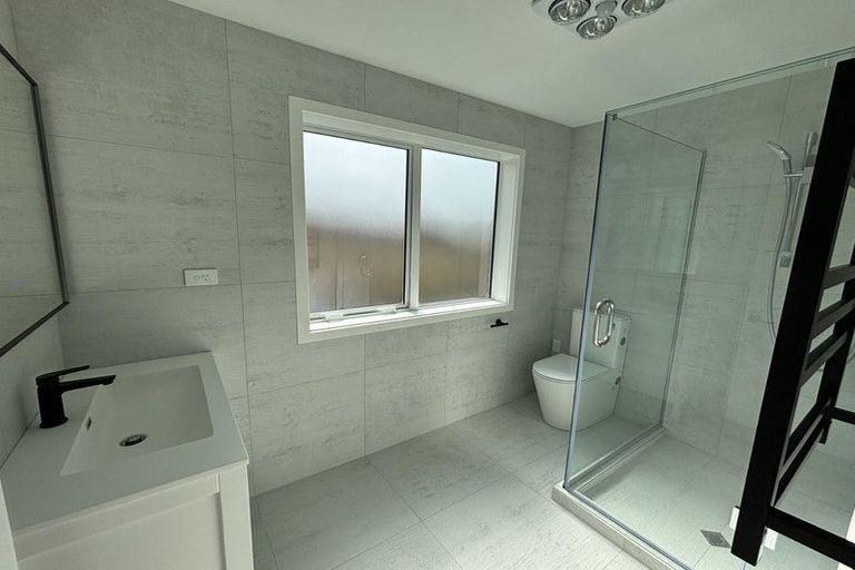 Photo of property in 17d Danbury Drive, Torbay, Auckland, 0630