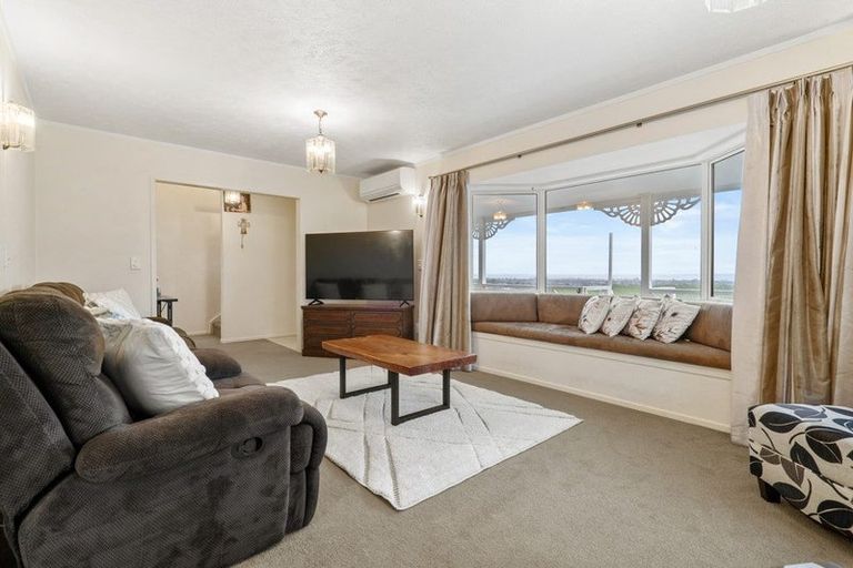 Photo of property in 67 Eugenia Rise, Totara Heights, Auckland, 2105