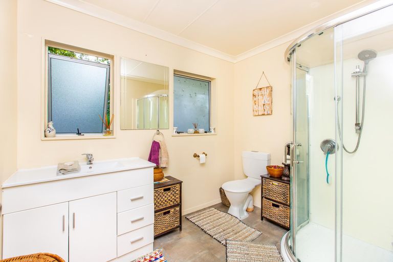 Photo of property in 31b Government Road, Raglan, 3225