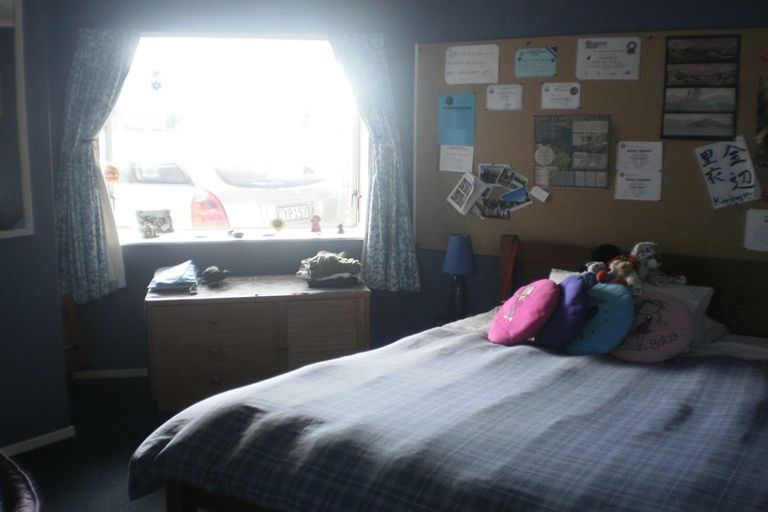 Photo of property in 87 Pacific Drive, Fitzherbert, Palmerston North, 4410