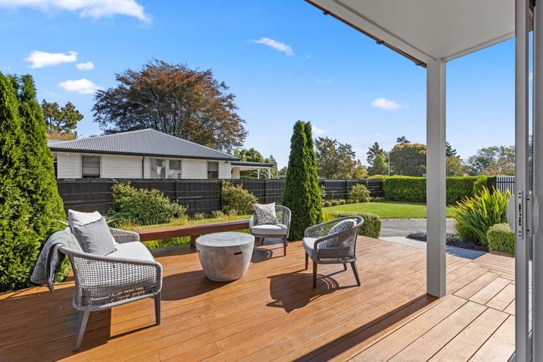 Photo of property in 87 Cashmere Road, Cashmere, Christchurch, 8022