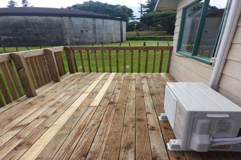 Photo of property in 451 Paremoremo Road, Paremoremo, Auckland, 0632