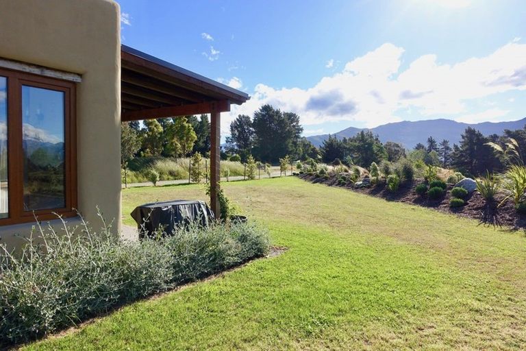 Photo of property in 40 Halliday Road, Wanaka, 9382