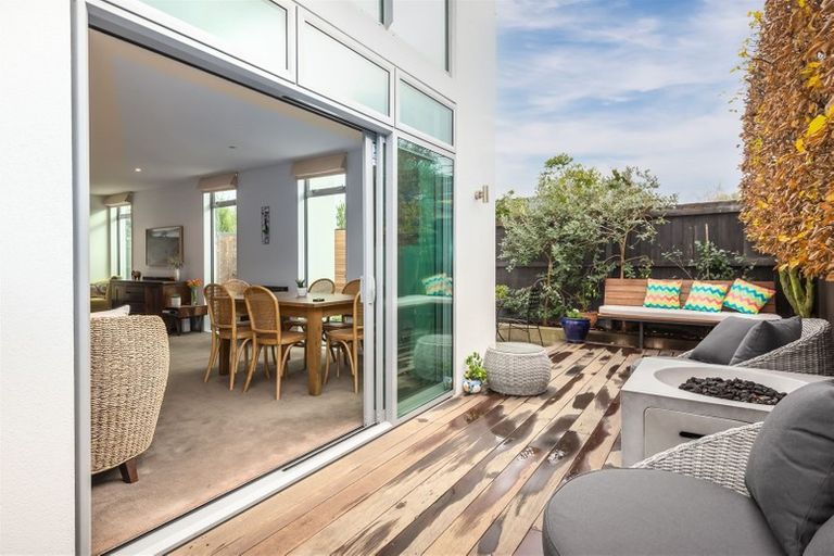 Photo of property in 61 Derby Street, St Albans, Christchurch, 8014