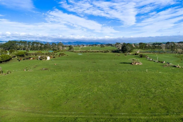 Photo of property in 45 Karioitahi Road, Waiuku, 2683
