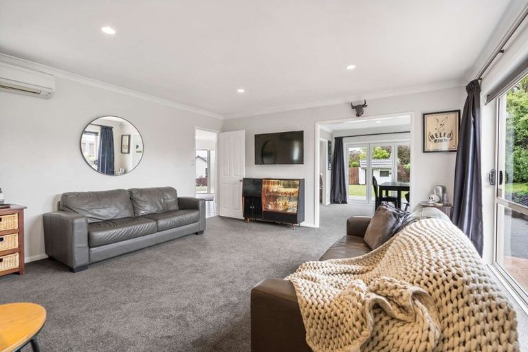 Photo of property in 1 Limes Avenue, Parklands, Christchurch, 8083