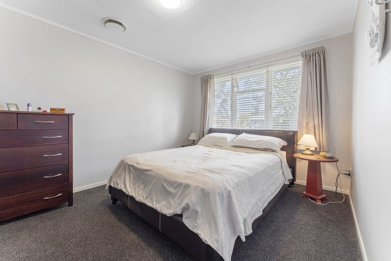 Photo of property in 42 Robinson Crescent, Westbrook, Palmerston North, 4412