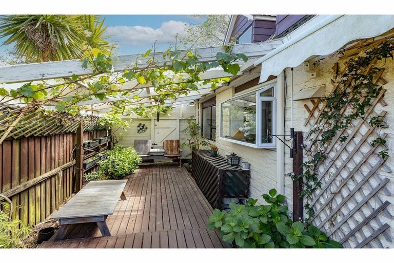 Photo of property in 12 Gibbs Drive, Woodend, 7610